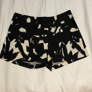 Women’s BR Black & White Cotton Shorts, Size 8